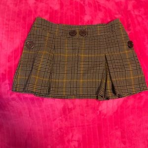 Xhilaration Plaid Pleated Mini Skirt Size 5 in Multi-browns and gold